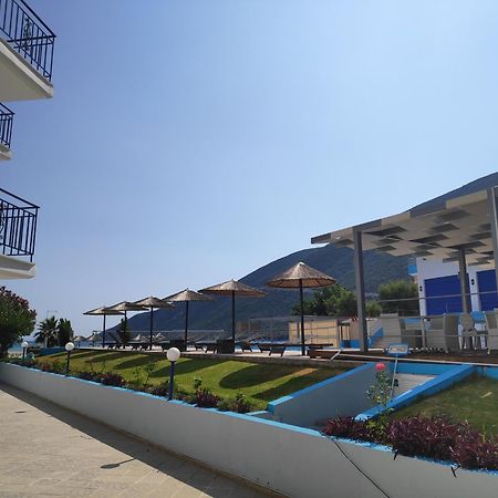 Surf Hotel Vasilikí Værelse billede