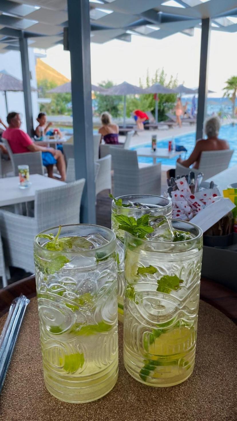 Surf Hotel Vasilikí Eksteriør billede